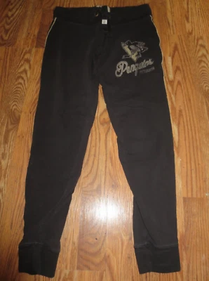 Pantalones de chándal Pittsburgh Penguins de la marca Forty Seven talla mediana Foto 1 de 3
