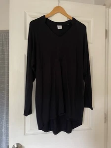 CABI Size M Gala V-Neck Gala Sweatshirt Tunic Top Black #3415 - Picture 1 of 4