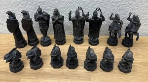 16 Black Harry Potter Chess Pieces Bishops Rooks Knights King Queen Pawns - Picture 1 of 18