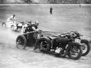 Motorcycle Chariot Race Vintage Photo Poster Print, Harley Davidson Art Prints - Picture 1 of 2