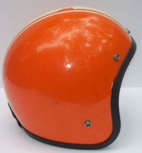 VINTAGE ORANGE STRIPE MOTORCYCLE HELMET SIZE MEDIUM 1975 BELL? - Picture 1 of 7