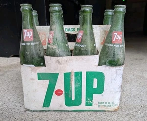 Vintage 7 Up 8pk 16 Oz Glass Bottles With White Cardboard - Picture 1 of 6