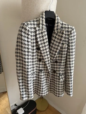 Blazer Zara blanco y negro S Foto 1 de 4