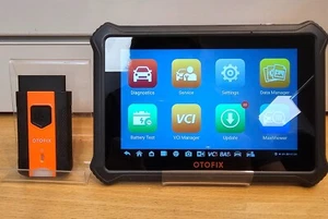 Otofix D1 Lite OBD2 Scanner - Picture 1 of 7