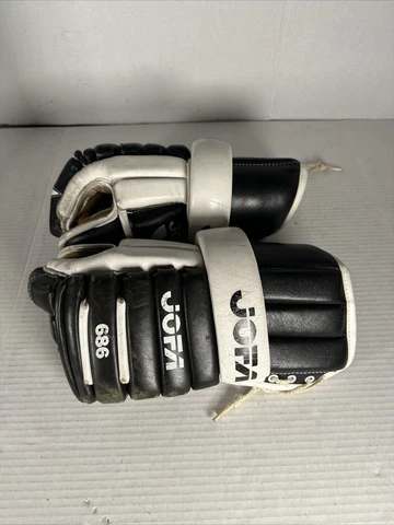 vintage Pro stock Jofa Black and White  686 Leather Hockey Gloves excellent Cover