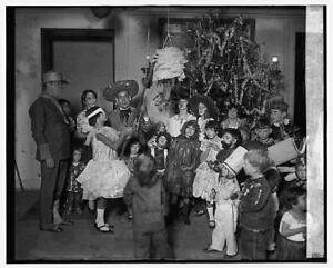 Xmas party at Mexican Embassy,12/26/25,Christmas,Washington,DC,1925,1