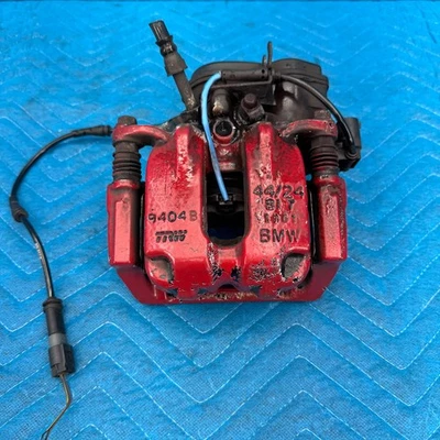 Pinza de freno trasero derecho pasajero BMW 650i xDrive 2012-2017 OEM 32345699 Foto 1 de 4