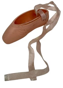 Vintage Madame Alexander Cissy Doll Ballerina Slipper Shoe Replacement 2.5" Pink - Picture 1 of 6
