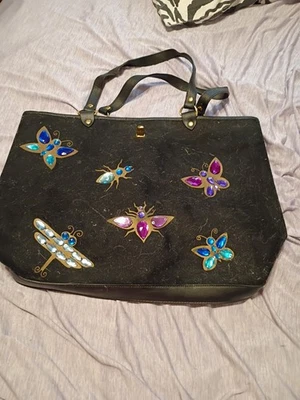 Bolso de Mano Negro con Coloridas Gemas Adornos Mariposa Foto 1 de 4