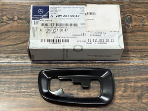 Genuine Mercedes CLK63 AMG Black Series Shifter Gate Plate 2092670047 Satin BLK - Picture 1 of 6