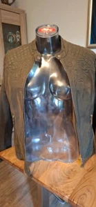 Damen Jacke Gr. 38 oliv Kunstleder m. gesticktem Muster - Bild 1 von 2