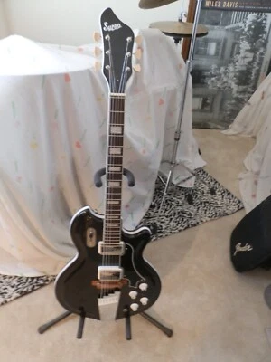 2017 SUPRO CORONADO BLACK GLOSS FINISH ELECTRIC GUITAR, ROCKABILLY VERY NICE !!! - Image 1 of 4