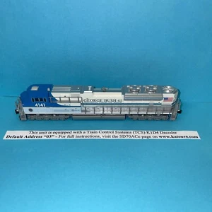 KATO  176-8411 Union Pacific George Bush  4141 Diesel Locomotive - Picture 1 of 10