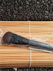 BAREMINERALS LUXE PERFORMANCE BRUSH - Picture 1 of 2