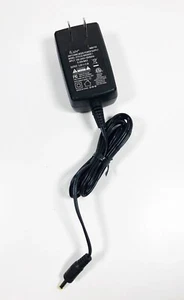 iLuv iMM155 Switching Mode Power Supply DYS122-050200W-1 - Picture 1 of 6