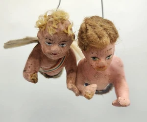 2 Antichi Ornamenti Cherubino Angelo Natalizio Cera/Composizione Tedesca 1800 - Foto 1 di 18