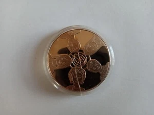 25th Anniversary United Nations Children Fund Medal Proof Condition & Neck Chain - Bild 1 von 4