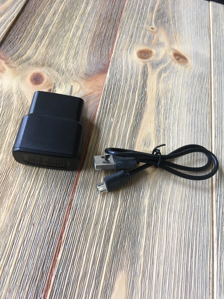 Samsung Travel Wall Charger ETA0U60JBE with Detachable Micro USB Cable (Black) - Image 1 of 4