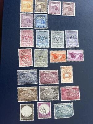 VENEZUELA 1955-1957 Varios 23 Estampillas, 1 Como Nuevo, 22 Usadas, En estado bastante bueno. Ver Fotos Foto 1 de 4