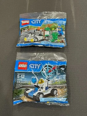 Lego Garbage Recycle Truck (30313) and Space Vehicle (30315) Polybag Sets Sealed - Image 1 of 2