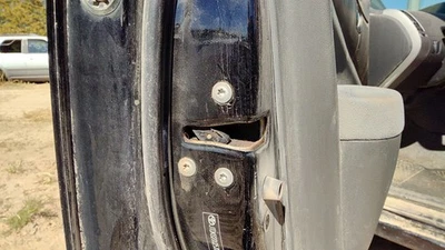 Pestillo de puerta delantera izquierda para conductor Toyota Prius 2004-2012 con varillas/cables OEM Foto 1 de 2