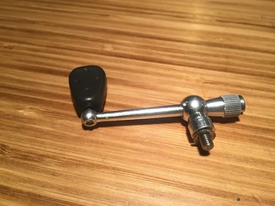 Fresh Look Garcia Mitchell Handle – 300/400 Grey Dimpled Knob - EXCELLENT