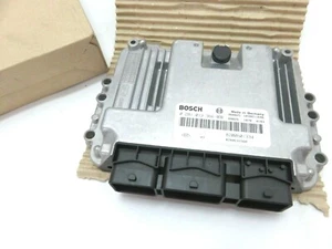 nos genuine Renault SCENIC 1.9 DCI BOSCH ECU ENGINE CONTROLLER 8200631560 - Picture 1 of 6