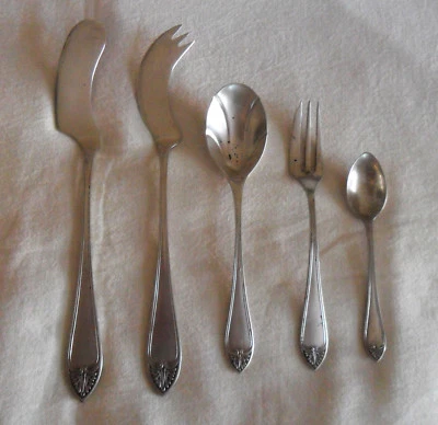 ¿Inglés antiguo? LOTE Tenedor Cuchillo Cuchara De Colección WWS Aspic Jelly 1/2 Taza Postre 5 piezas Foto 1 de 4