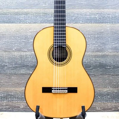 Yamaha GC42S GC Series Handcrafted Line Solid Spruce Top Classical Guitar w/Bag - Image 1 of 4