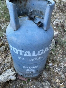 Butane gas Bottle 13kg, Part Filled Approx 1kg Remaining - Picture 1 of 2