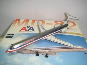 Dragon Wings American Airlines AA MD-82 "Colores años 90 - Fuselaje polaco" 1:400 - Imagen 1 de 1