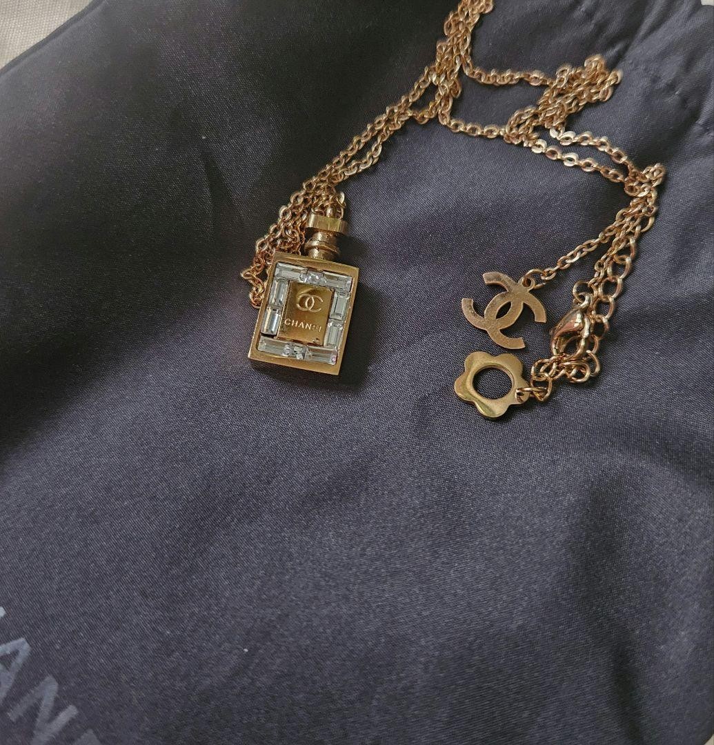 CHANEL Perfume Fashion Necklaces & Pendants for sale - eBay CHANEL Perfume Fashion Necklaces & Pendants for sale - eBay