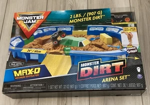 Monster Jam Dirt Arena Playset W/ 2lbs of Monster Dirt & 1:64 Monster Truck NEW - Picture 1 of 8
