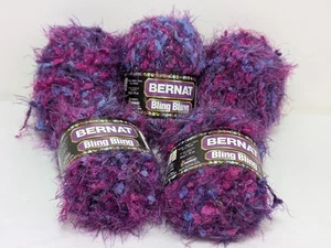 Matassine di filato Bernat Bling Bling Puttin' On The Ritz ingombranti-5 blu/viola/scintilla - Foto 1 di 11