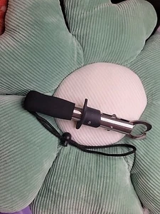 Fischlippengreifer Fischwaage Profi Fischhalter Edelstahlgreifer - Bild 1 von 7