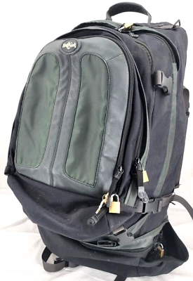 Mochila Eagle Creek preta verde acolchoada alças de ombro mochila para caminhada - Imagem 1 de 4