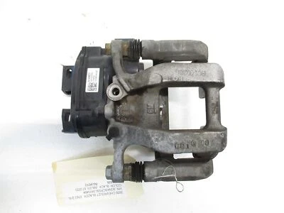 Chevrolet Blazer 2019-2023 tracción delantera pinza de freno trasera izquierda con actuador de estacionamiento OEM Foto 1 de 4