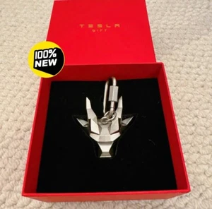 Tesla Official The Year of Dragon 2024 Faucet Pendant With Box (New) - Picture 1 of 1