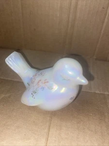 FENTON ART GLASS SONG BIRD WHITE IRIDESCENT HAND PAINTED FLOWERS SIGNED - Picture 1 of 8