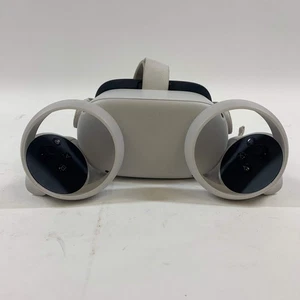Meta Quest 2 128GB Standalone All-in-One VR Headset KW49CM - Picture 1 of 5