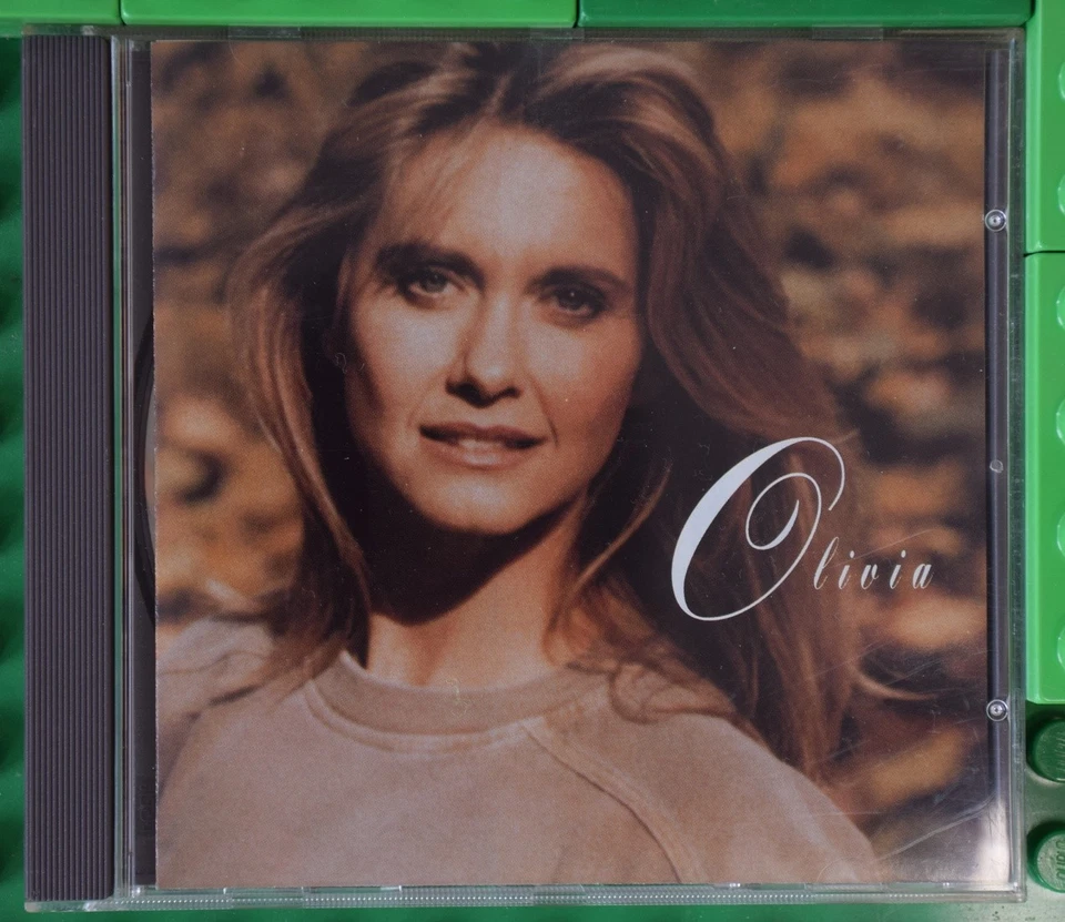 Olivia Newton-John - Back To Basics - The Essential Collection - Mercury - CD - Bild 1 von 4