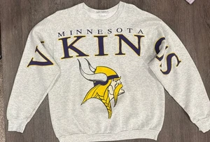 Minnesota Vikings Sweatshirt VTG SpellOut NFL Football Sweatshirt 1992 90s L/XL? - Picture 1 of 11