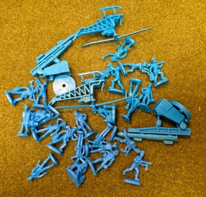 Atlantic 1/72 helicopters rocket battery mixed soldiers lot NO BOX  [62/017] - Picture 1 of 5