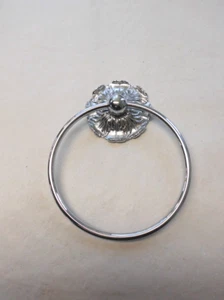 Handtuchring chrom  für Badezimmer Messing antik  alter Bestand unbenutzt Halter - Bild 1 von 1