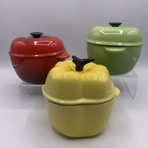 Le Creuset Mini Ceramic Cocotte Set Of Three Green Red Apple Yellow Bell Pepper - Picture 1 of 23