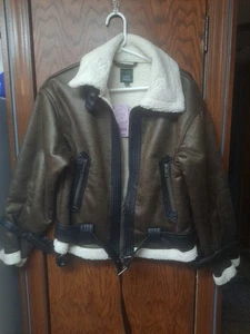 Chaqueta de bombardero Wild Fable Target para mujer de piel de oveja sintética nueva con etiquetas - talla XS - Imagen 1 de 12