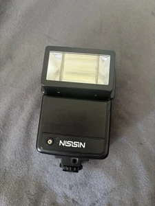 Nissin 340T Flash ~Swivel Head untested - Picture 1 of 8