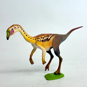 Dinotales 2 Dinosaur Miniature Figure Struthiomimus Kaiyodo Japan - Picture 1 of 5