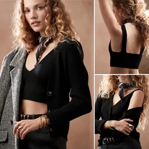 NWT Banana Republic V-neck Soft Ribbed Sweater Bralette LARGE Black Cropped Tank - Picture 1 of 15