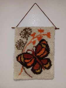 Vtgv1970s Butterfly Latch Hook Rug Wall Hanging Yarn Art Boho Hippie 26.5x20" - Picture 1 of 8